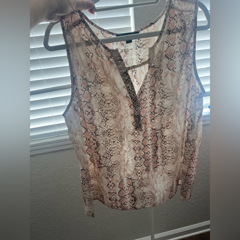 Work Blouse - Picture 3 of 3